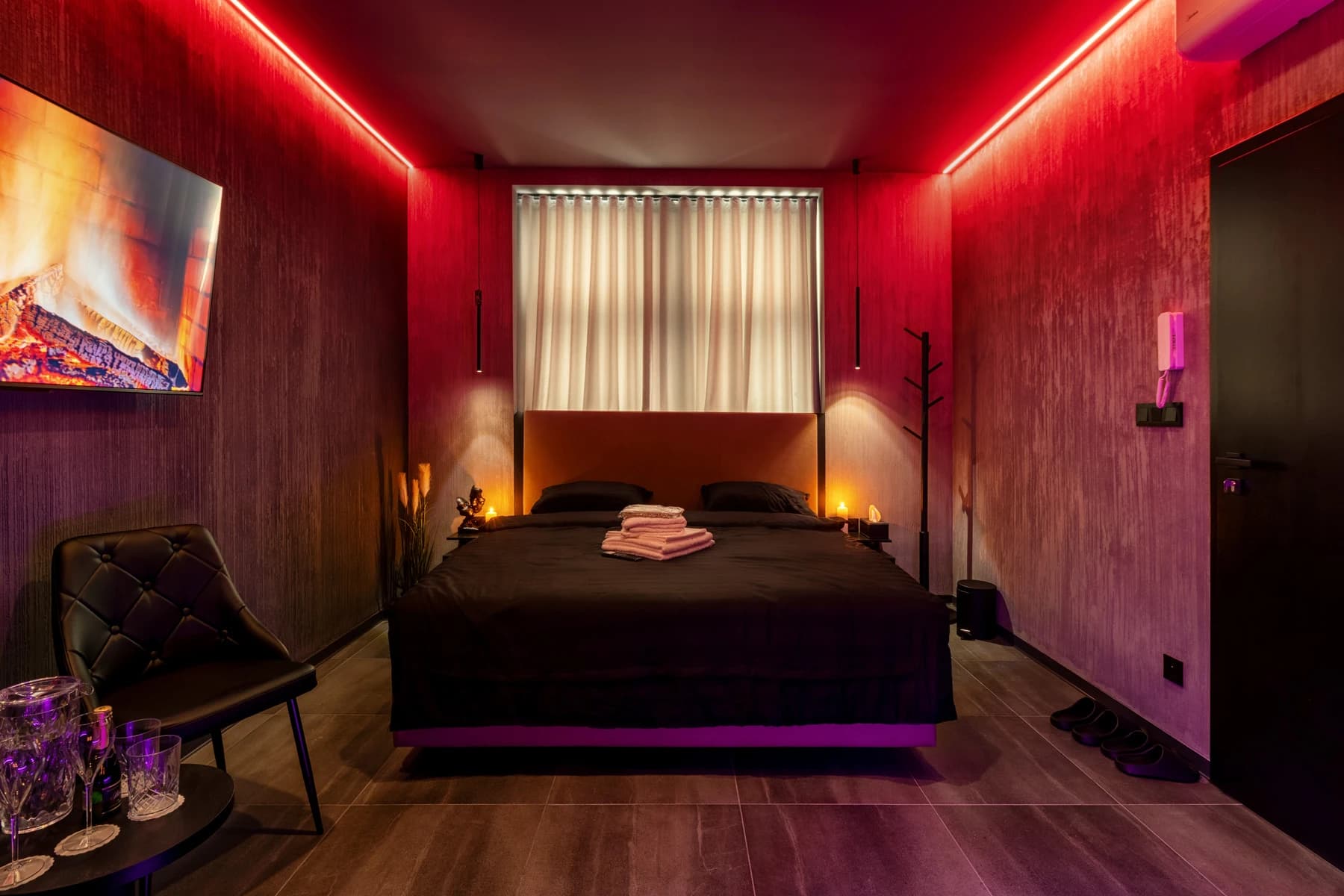 FOX CLUB | Erotic Massage Prague - foto 7