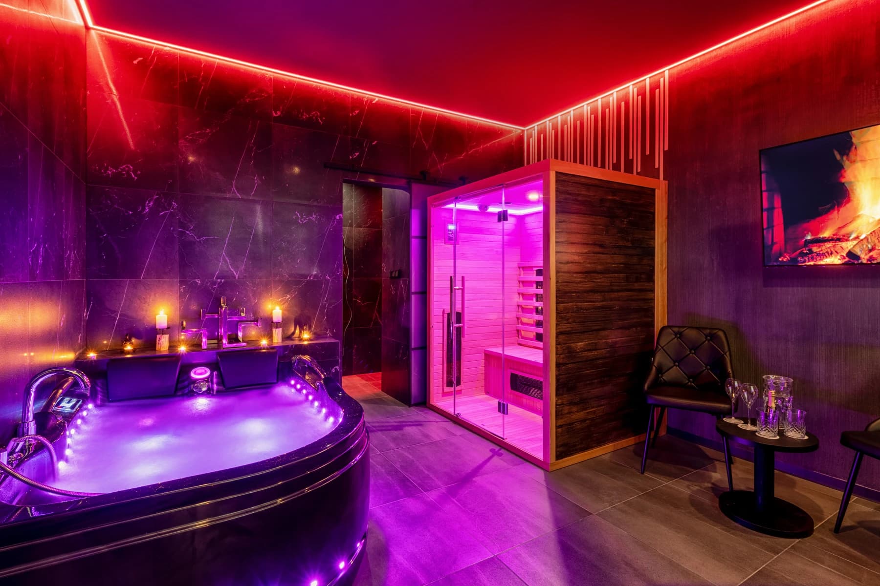 FOX CLUB | Erotic Massage Prague - foto 8